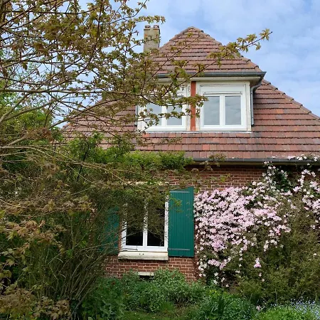 Holiday home Maison De Charme En Normandie Berneval-le-Grand
